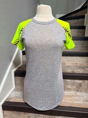 NWOT Women’s SMALL Short Sleeve Softball Raglan - Neon Yellow Softball Tshirt